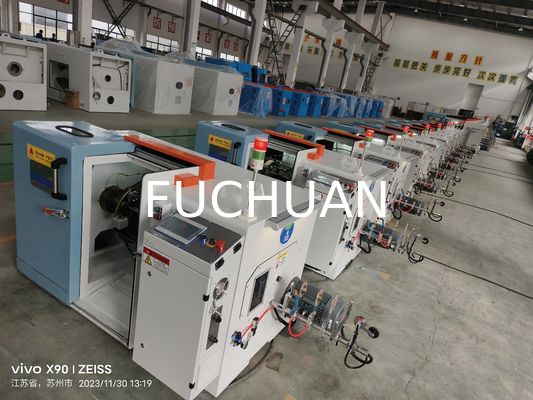 Peralatan Mesin Penggulung Kabel AC220V Kemampuan Memilin Otomatis