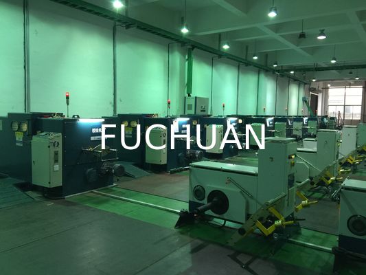 5.0Kgf Kawat Twister Ganda Mesin Bunching Putar Ganda Pitch Berliku yang Dapat Disesuaikan