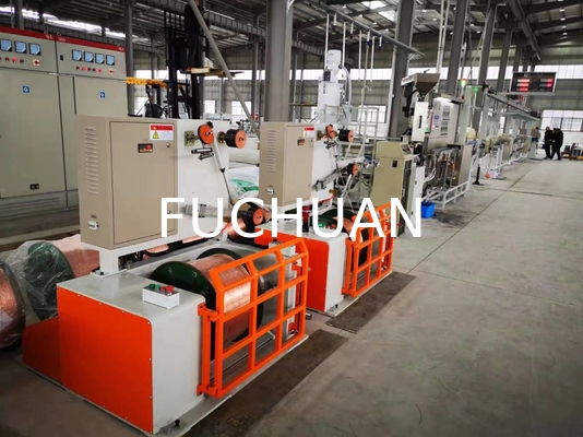 1800kg Mesin Wire Extruder 200kg/H Dengan Sekrup 2000mm Dan Panjang 3200mm